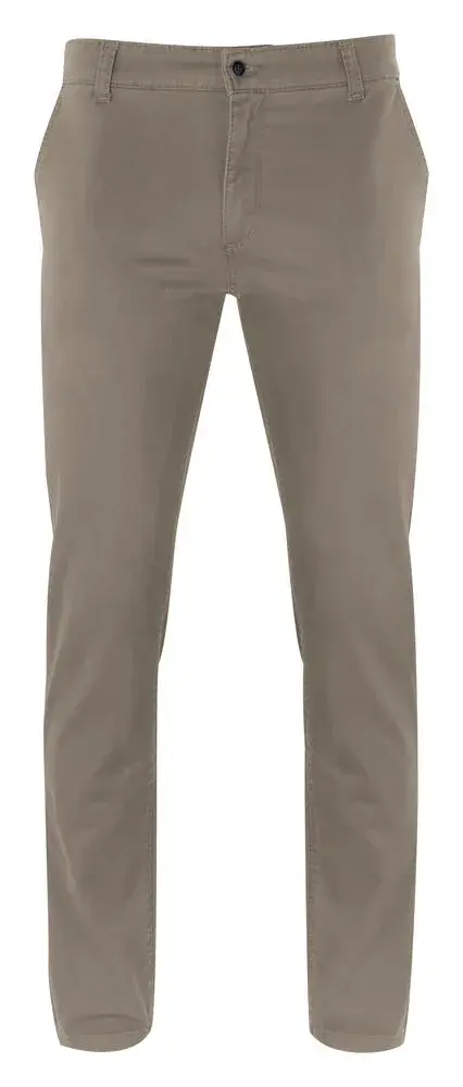 Chinos officer