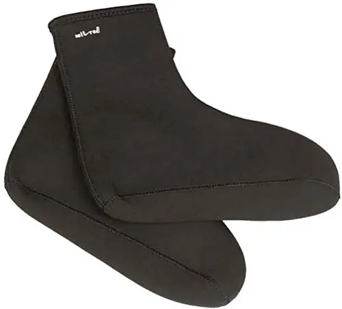 Mil-Tec Calcetines de Neopreno Negro - Protección y Comodidad para los Pies