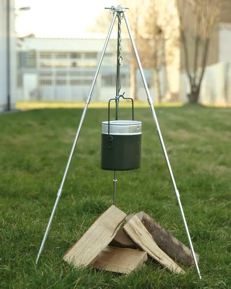 Mil-Tec DREIFUSS F.SCHWENKKESSEL - Caldero Basculante de Tres Patas para Camping
