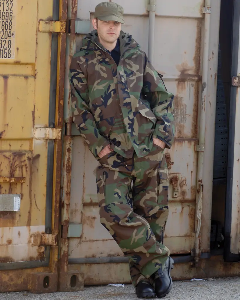Mil-Tec Pantalón Impermeable Trilaminado - Protección Profesional Contra Humedad